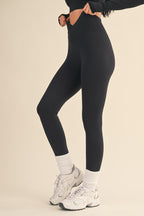 Core Align™ Crossover Legging